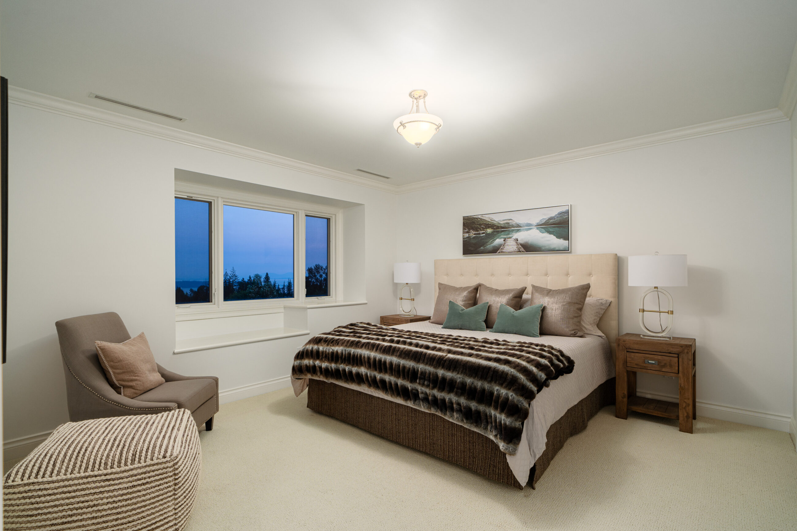 PRESTIGIOUS BRITISH PROPERTIES OFFERING 180-DEGREE CITY AND OCEAN VIEWS -  970 King Georges Way, West Vancouver