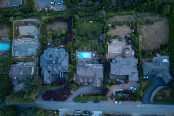 PRESTIGIOUS BRITISH PROPERTIES OFFERING 180-DEGREE CITY AND OCEAN VIEWS -  970 King Georges Way, West Vancouver