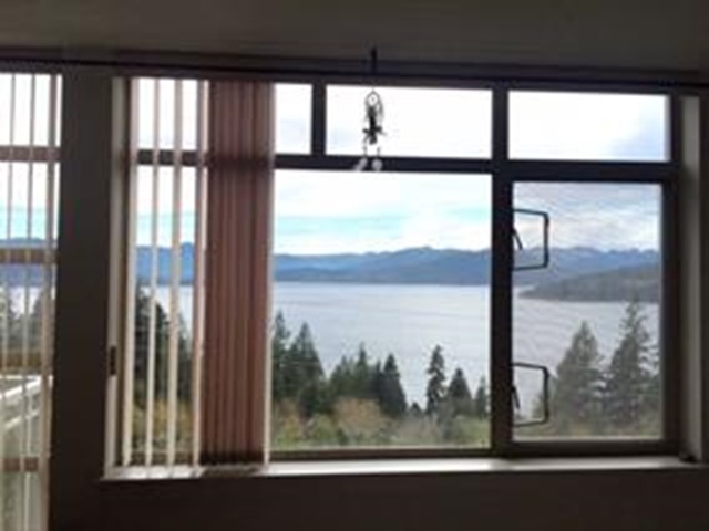 INTRODUCING A HOME AT SEASCAPES, WITH SPECTACULAR 180-DEGREE UNOBSTRUCTED VIEWS OF THE OCEAN AND NEARBY ISLANDS - 8725 Seascape Drive, West Vancouver