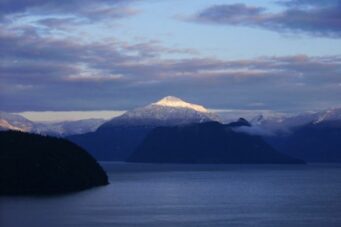 INTRODUCING A HOME AT SEASCAPES, WITH SPECTACULAR 180-DEGREE UNOBSTRUCTED VIEWS OF THE OCEAN AND NEARBY ISLANDS - 8725 Seascape Drive, West Vancouver