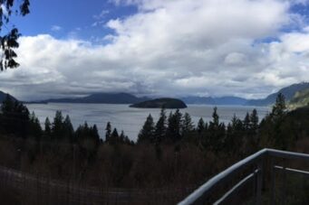 INTRODUCING A HOME AT SEASCAPES, WITH SPECTACULAR 180-DEGREE UNOBSTRUCTED VIEWS OF THE OCEAN AND NEARBY ISLANDS - 8725 Seascape Drive, West Vancouver