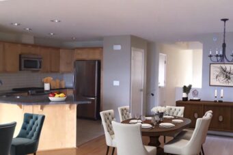 INTRODUCING A HOME AT SEASCAPES, WITH SPECTACULAR 180-DEGREE UNOBSTRUCTED VIEWS OF THE OCEAN AND NEARBY ISLANDS - 8725 Seascape Drive, West Vancouver