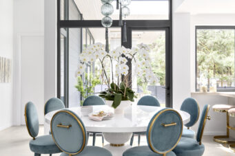 LUXURIOUS AND CONTEMPORARY HOME BY FRITS DE VRIES AND AWARD WINNING KALU INTERIORS - 510 Burhill Road, West Vancouver