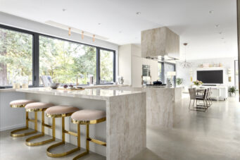 LUXURIOUS AND CONTEMPORARY HOME BY FRITS DE VRIES AND AWARD WINNING KALU INTERIORS - 510 Burhill Road, West Vancouver