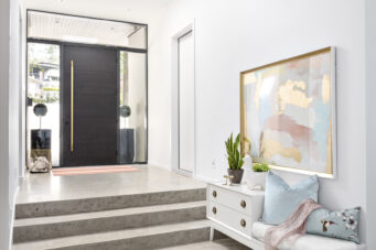 LUXURIOUS AND CONTEMPORARY HOME BY FRITS DE VRIES AND AWARD WINNING KALU INTERIORS - 510 Burhill Road, West Vancouver