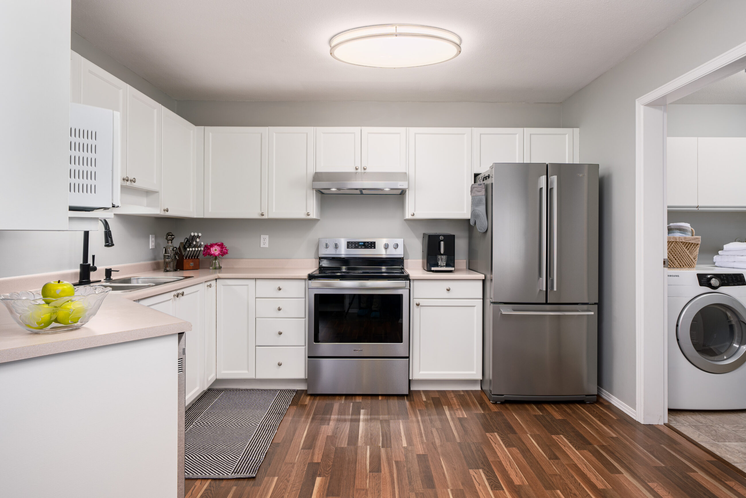 SPACIOUS attractively priced 2bed 2bath condo - 204 5450 208 Street, Langley