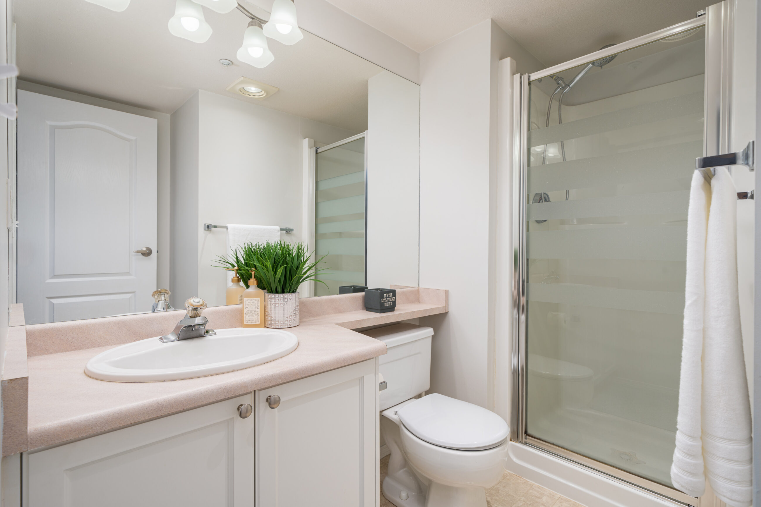 SPACIOUS attractively priced 2bed 2bath condo - 204 5450 208 Street, Langley