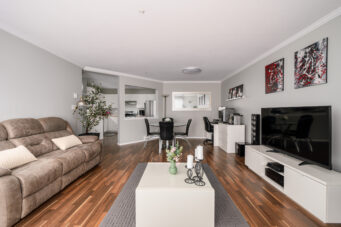 SPACIOUS attractively priced 2bed 2bath condo - 204 5450 208 Street, Langley