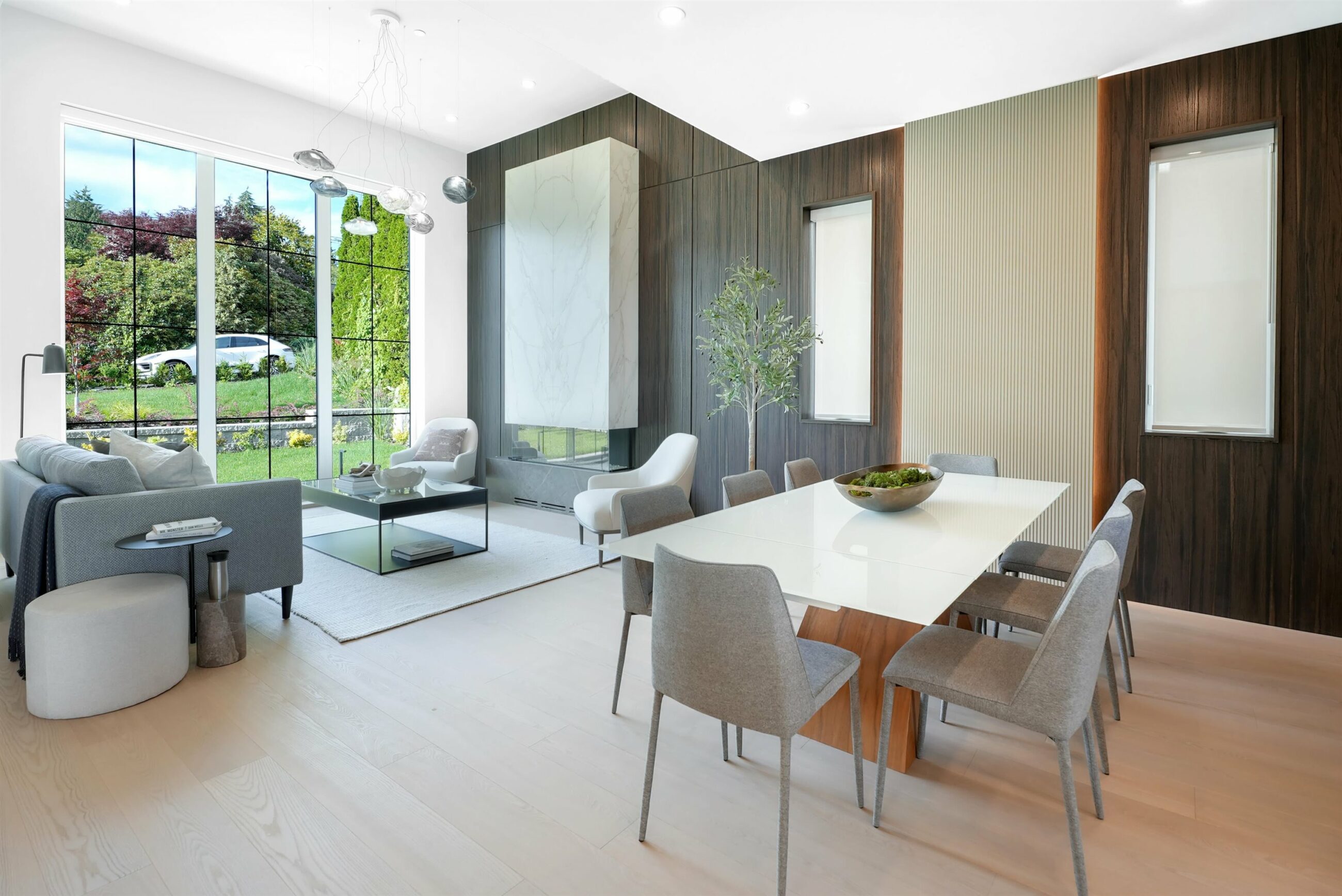 A STUNNING MODERN NEW BUILD IN WEST VANCOUVER - 1130 GORDON AVENUE