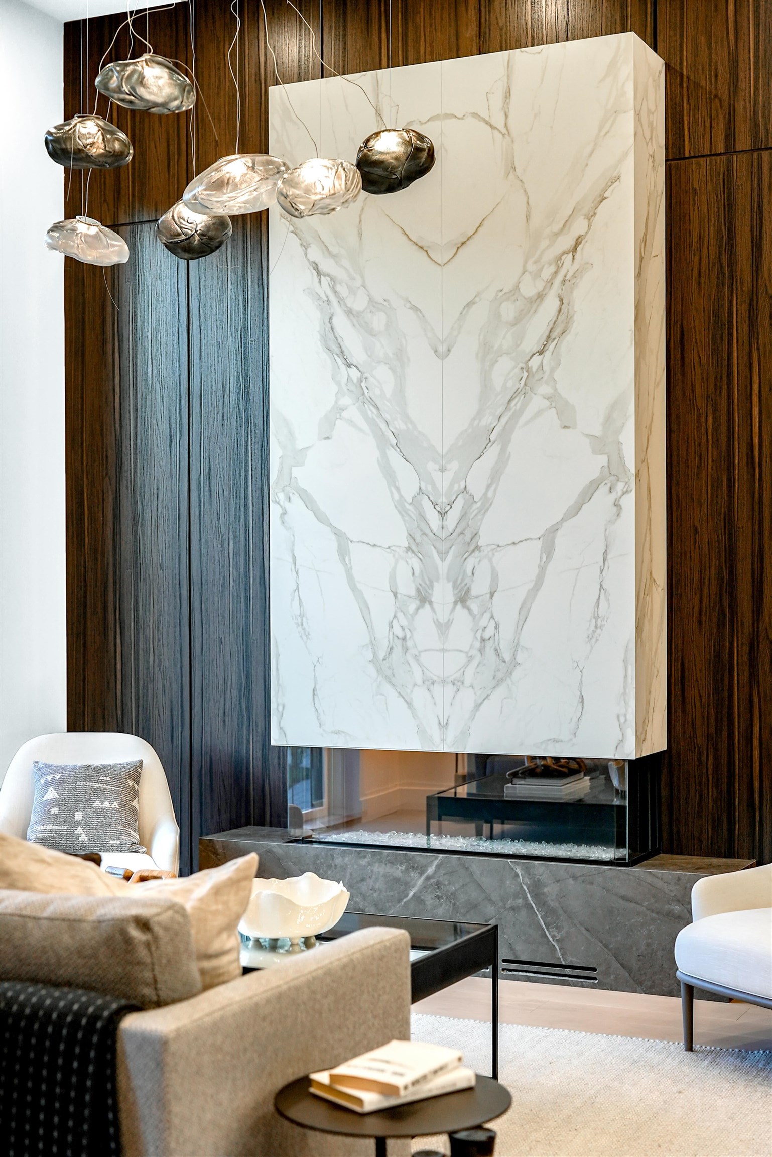 A STUNNING MODERN NEW BUILD IN WEST VANCOUVER - 1130 GORDON AVENUE