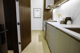 A STUNNING MODERN NEW BUILD IN WEST VANCOUVER - 1130 GORDON AVENUE