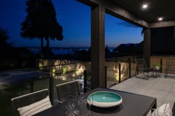 A STUNNING MODERN NEW BUILD IN WEST VANCOUVER - 1130 GORDON AVENUE