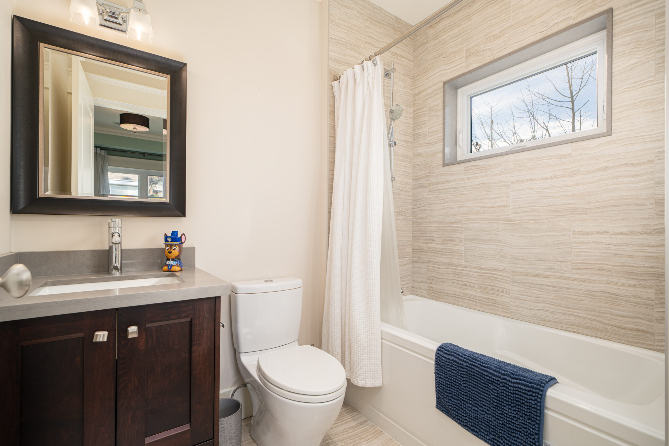 Meet West Vancouver French-style Oceanview Manor, an exquisite residence meticulously designed by a French-Canadian master architect - 2285 Kings Avenue, West Vancouver