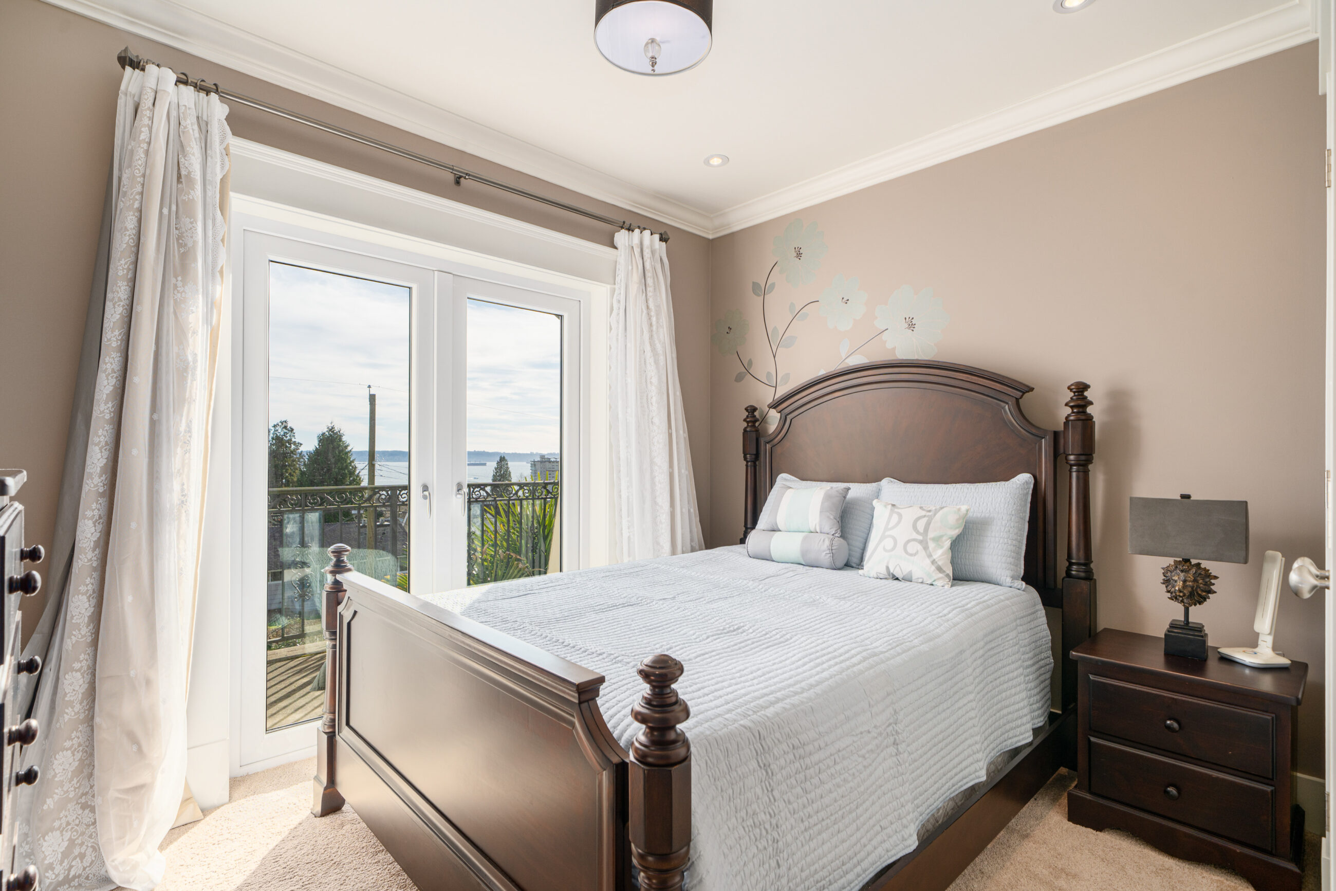 Meet West Vancouver French-style Oceanview Manor, an exquisite residence meticulously designed by a French-Canadian master architect - 2285 Kings Avenue, West Vancouver
