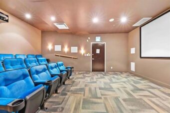 COSMOPOLITAN RETREAT IN THE VIBRANT HEART OF DOWNTOWN VANCOUVER - 1602 938 Smithe Street, Vancouver