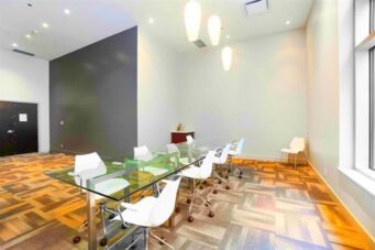 COSMOPOLITAN RETREAT IN THE VIBRANT HEART OF DOWNTOWN VANCOUVER - 1602 938 Smithe Street, Vancouver