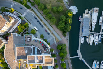 WATERFRONT PENTHOUSE MARINASIDE YALETOWN VANCOUVER DOWNTOWN WITH PRIVATE PATIO STUNNING VIEW — 3903 1033 Marinaside Crescent