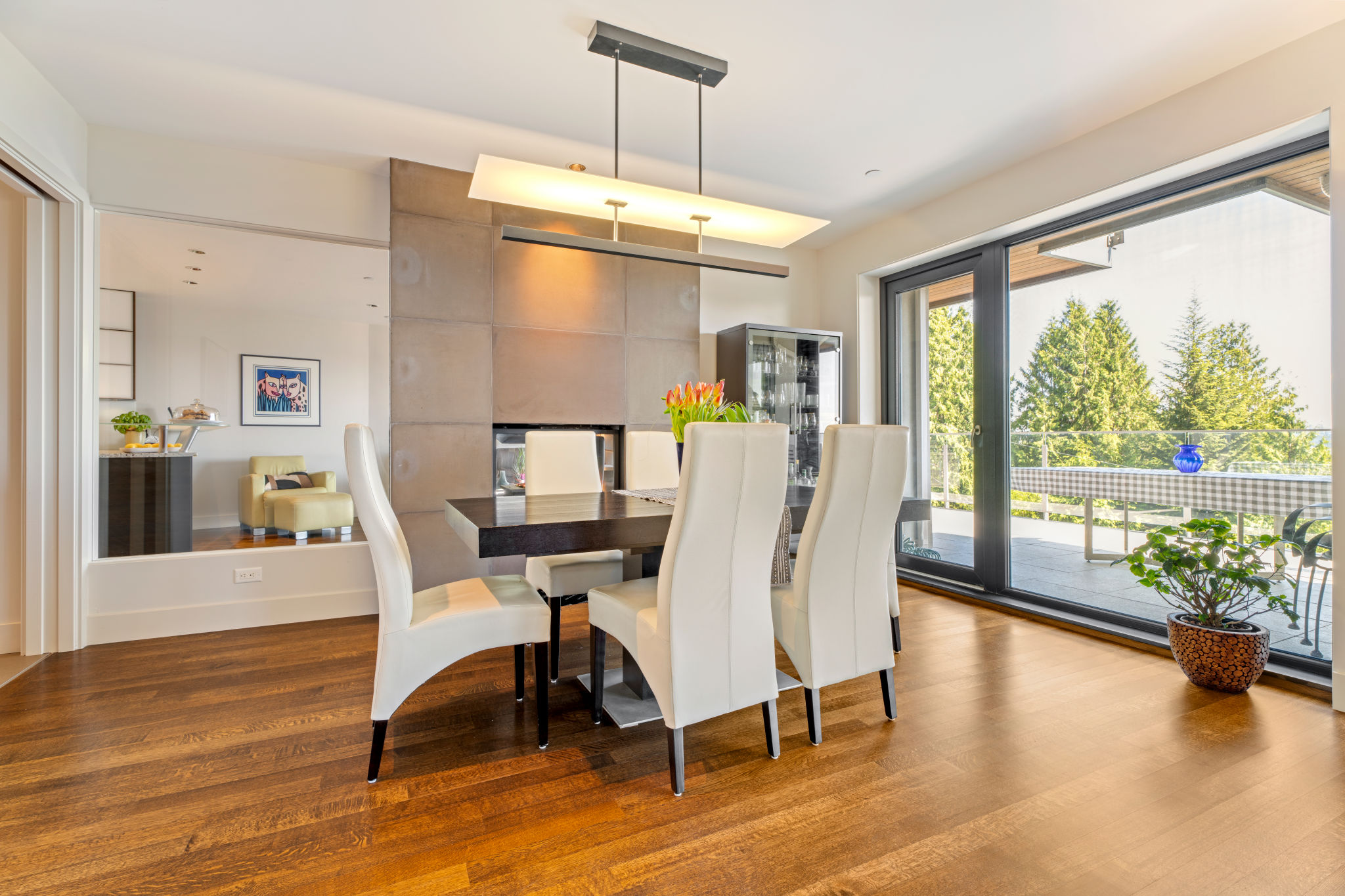 AN EXTRAORDINARY CUSTOM-BUILT RESIDENCE IN ONE OF WEST VANCOUVER’S MOST SOUGHT-AFTER NEIGHBOURHOODS - 3389 Thompson Crescent, West Vancouver