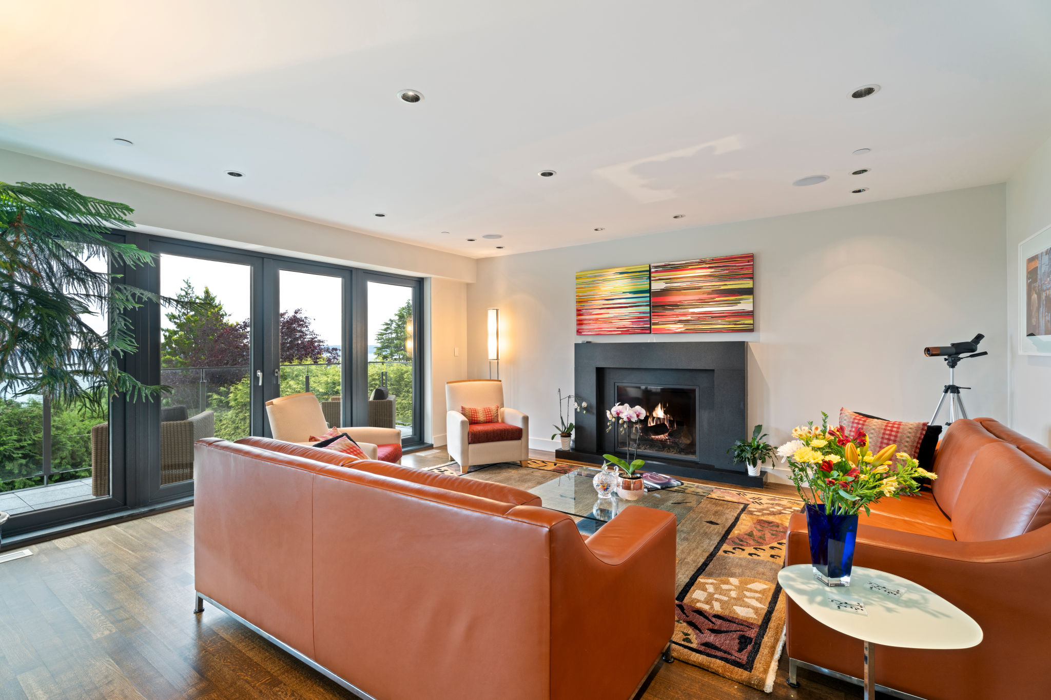 AN EXTRAORDINARY CUSTOM-BUILT RESIDENCE IN ONE OF WEST VANCOUVER’S MOST SOUGHT-AFTER NEIGHBOURHOODS - 3389 Thompson Crescent, West Vancouver