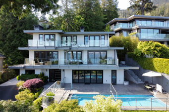 AN EXTRAORDINARY CUSTOM-BUILT RESIDENCE IN ONE OF WEST VANCOUVER’S MOST SOUGHT-AFTER NEIGHBOURHOODS - 3389 Thompson Crescent, West Vancouver