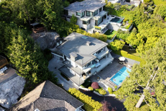 AN EXTRAORDINARY CUSTOM-BUILT RESIDENCE IN ONE OF WEST VANCOUVER’S MOST SOUGHT-AFTER NEIGHBOURHOODS - 3389 Thompson Crescent, West Vancouver