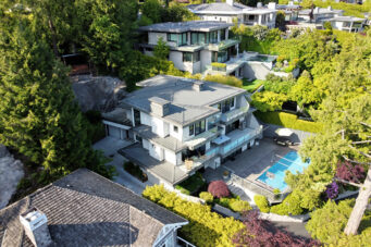 AN EXTRAORDINARY CUSTOM-BUILT RESIDENCE IN ONE OF WEST VANCOUVER’S MOST SOUGHT-AFTER NEIGHBOURHOODS - 3389 Thompson Crescent, West Vancouver