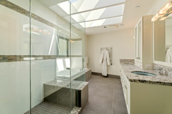 AN EXTRAORDINARY CUSTOM-BUILT RESIDENCE IN ONE OF WEST VANCOUVER’S MOST SOUGHT-AFTER NEIGHBOURHOODS - 3389 Thompson Crescent, West Vancouver