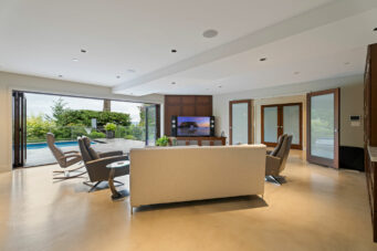 AN EXTRAORDINARY CUSTOM-BUILT RESIDENCE IN ONE OF WEST VANCOUVER’S MOST SOUGHT-AFTER NEIGHBOURHOODS - 3389 Thompson Crescent, West Vancouver