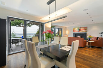 AN EXTRAORDINARY CUSTOM-BUILT RESIDENCE IN ONE OF WEST VANCOUVER’S MOST SOUGHT-AFTER NEIGHBOURHOODS - 3389 Thompson Crescent, West Vancouver