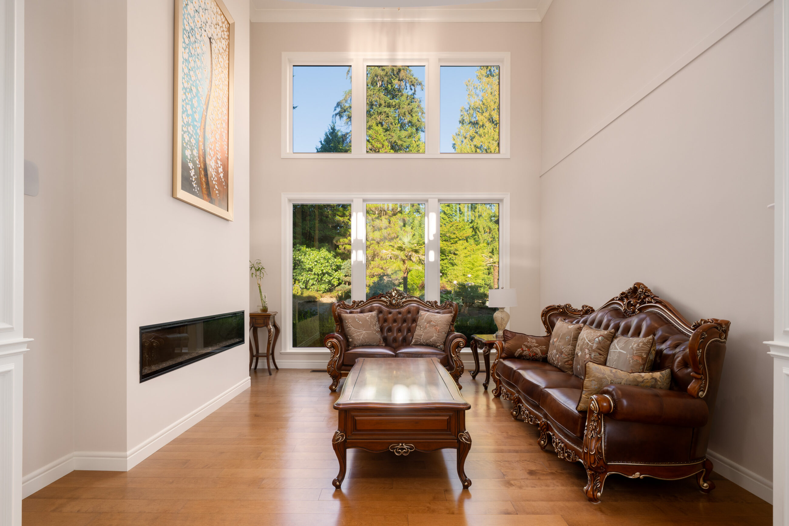 FRENCH-INSPIRED LUXURIOUS PRIVATE RESIDENCE IN WEST VANCOUVER - 920 3rd Street, West Vancouver