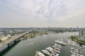 EXCEPTIONAL WATERFRONT TROPHY RESIDENCE ALONG THE PRESTIGIOUS MARINASIDE WATERFRONT PROMENADE - 3307 1033 Marinaside Crescent