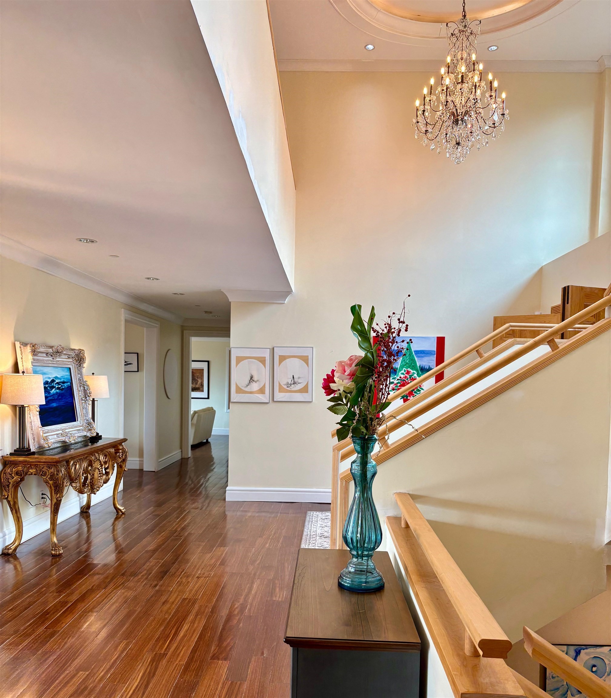 EUROPEAN INSPIRED MASTERPIECE IN THE HEART OF BRITISH PROPERTIES - 950 Greenwood Road