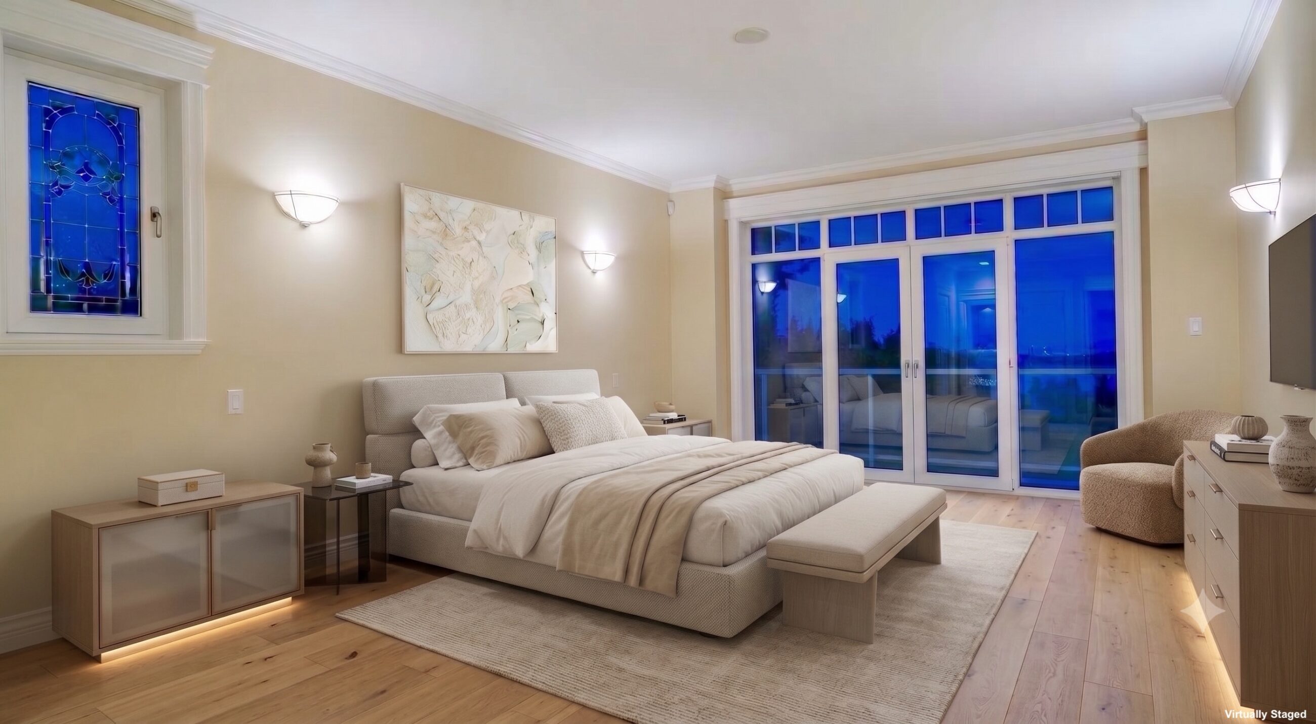 STUNNING CUSTOM HOME IN PRESTIGIOUS WEST BAY - 3395 Thompson Crescent