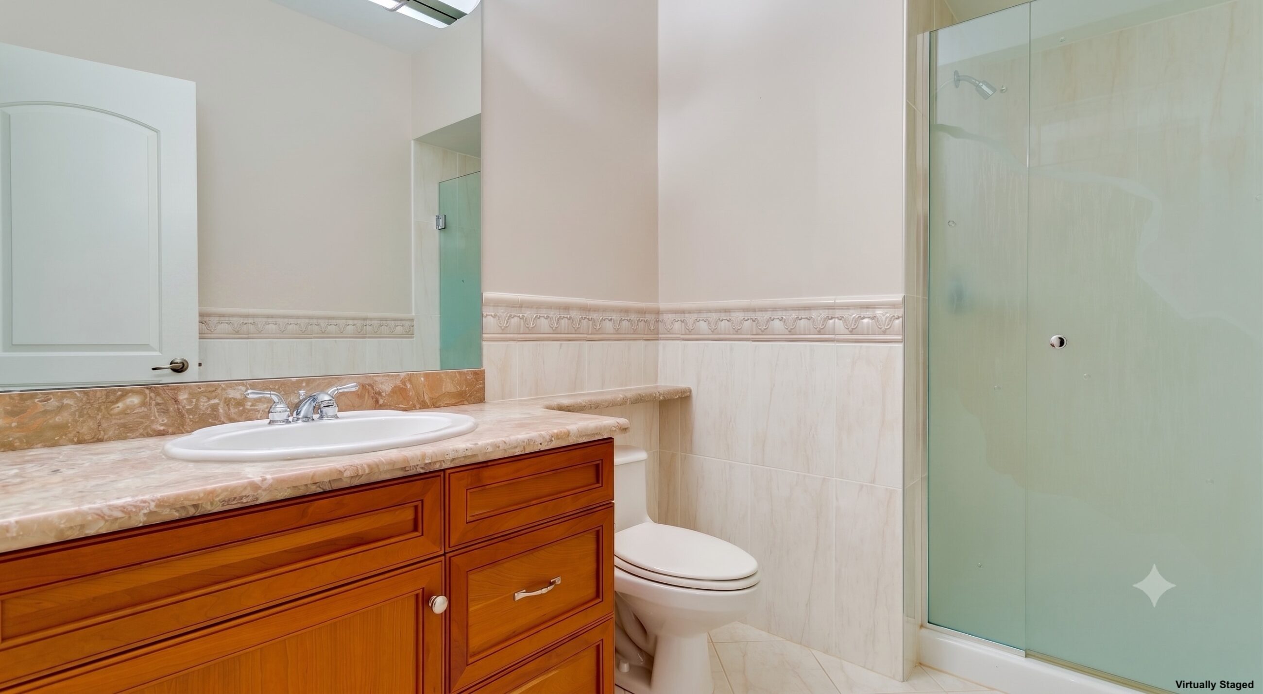 STUNNING CUSTOM HOME IN PRESTIGIOUS WEST BAY - 3395 Thompson Crescent