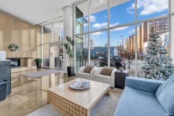 BEAUTIFUL COSMOS APARTMENT BY CONCORD PACIFIC  - 309 161 W Georgia Street, Vancouver