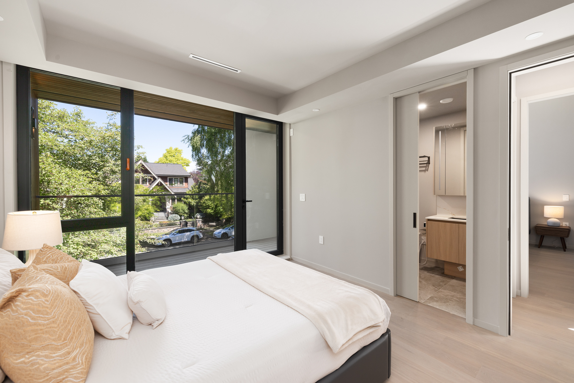 NEWLY BUILT ARCHITECTURAL RESIDENCE IN THE HEART OF DUNBAR - 4090 W 31st Avenue