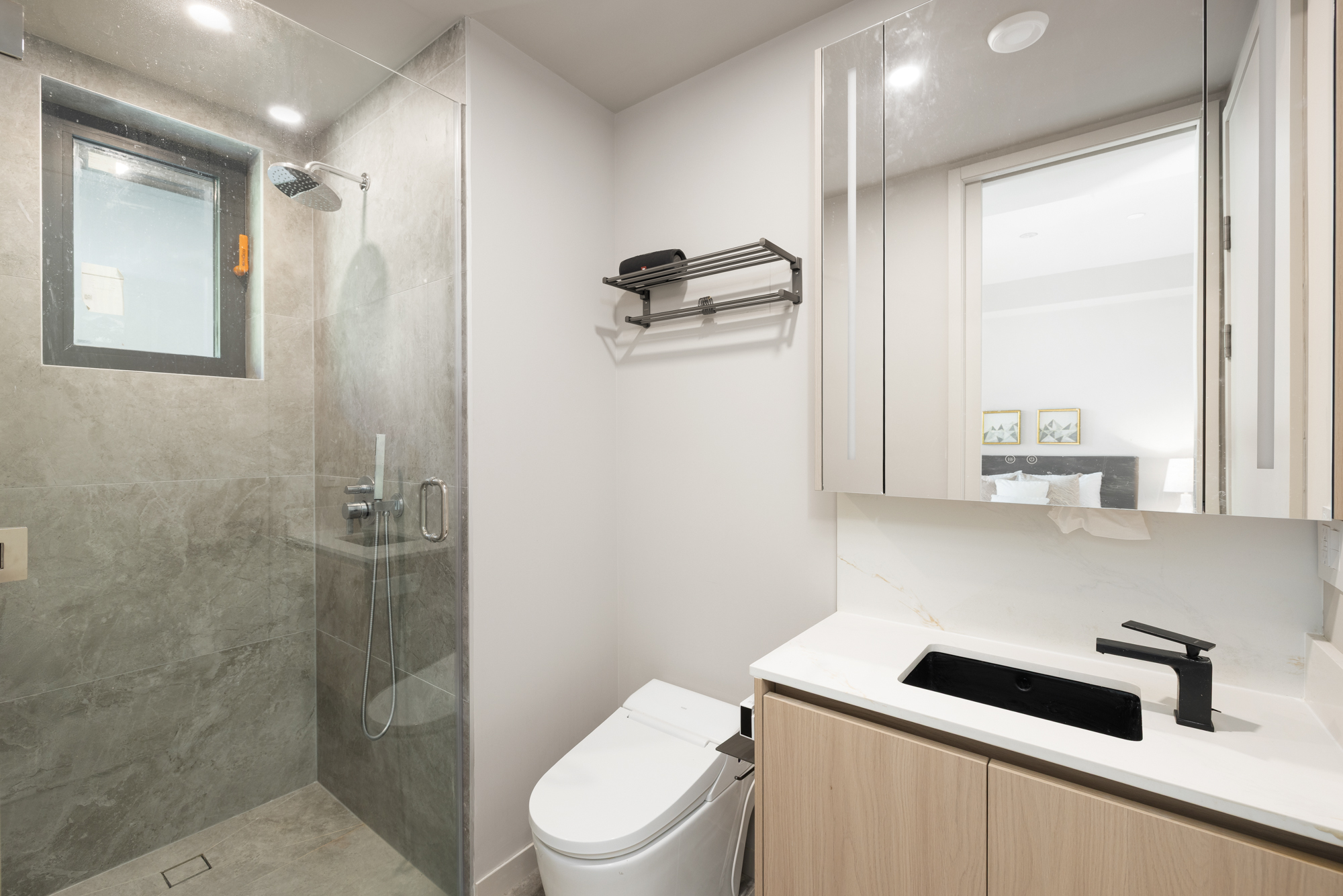 NEWLY BUILT ARCHITECTURAL RESIDENCE IN THE HEART OF DUNBAR - 4090 W 31st Avenue
