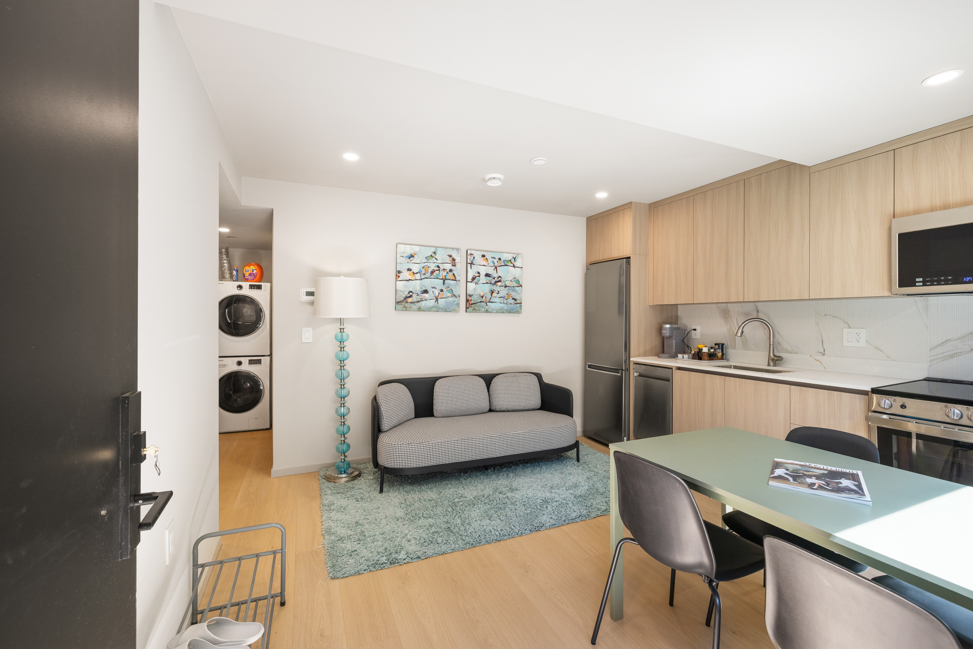 NEWLY BUILT ARCHITECTURAL RESIDENCE IN THE HEART OF DUNBAR - 4090 W 31st Avenue