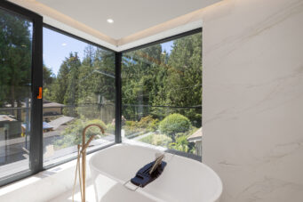 NEWLY BUILT ARCHITECTURAL RESIDENCE IN THE HEART OF DUNBAR - 4090 W 31st Avenue
