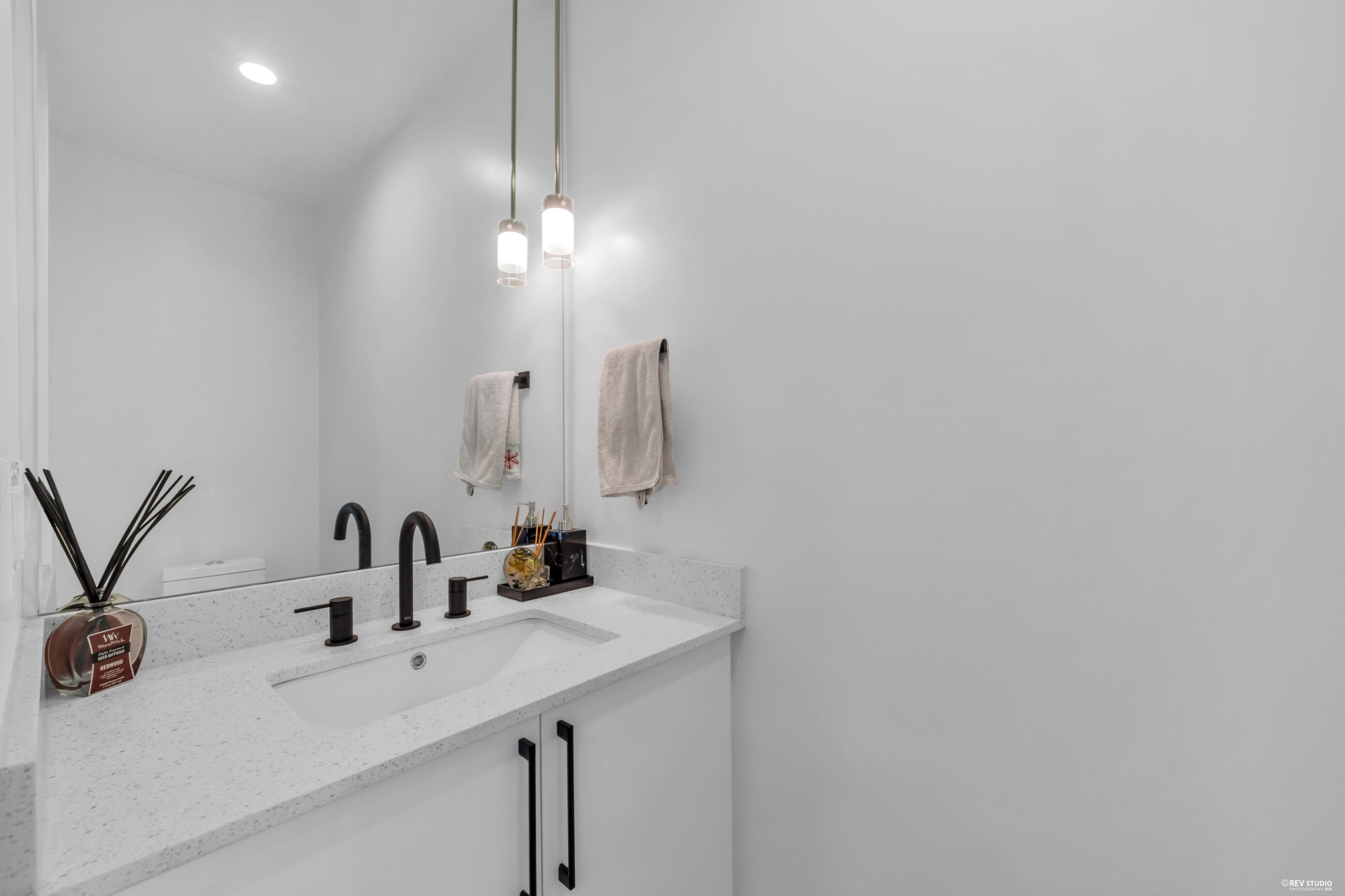 NORTH SHORE SANCTUARY AT THE TRAILS - 137 535 E 2nd Street, North Vancouver