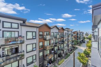 NORTH SHORE SANCTUARY AT THE TRAILS - 137 535 E 2nd Street, North Vancouver