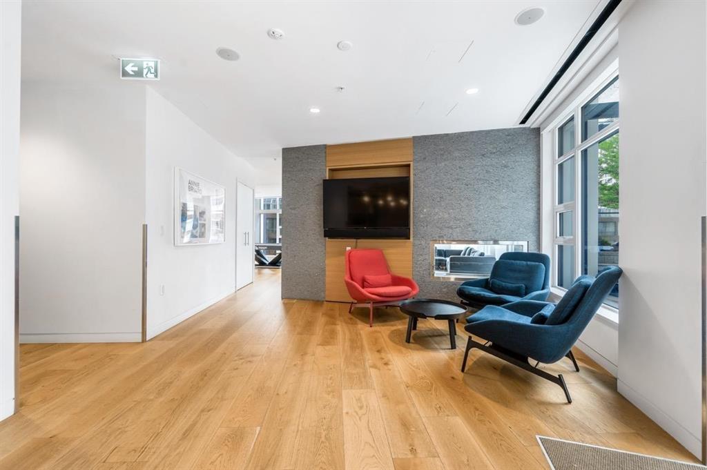 EXPERIENCE ELEVATED LUXURY LIVING IN THE HEART OF DOWNTOWN VANCOUVER - 2903 1277 Hornby Street, Vancouver