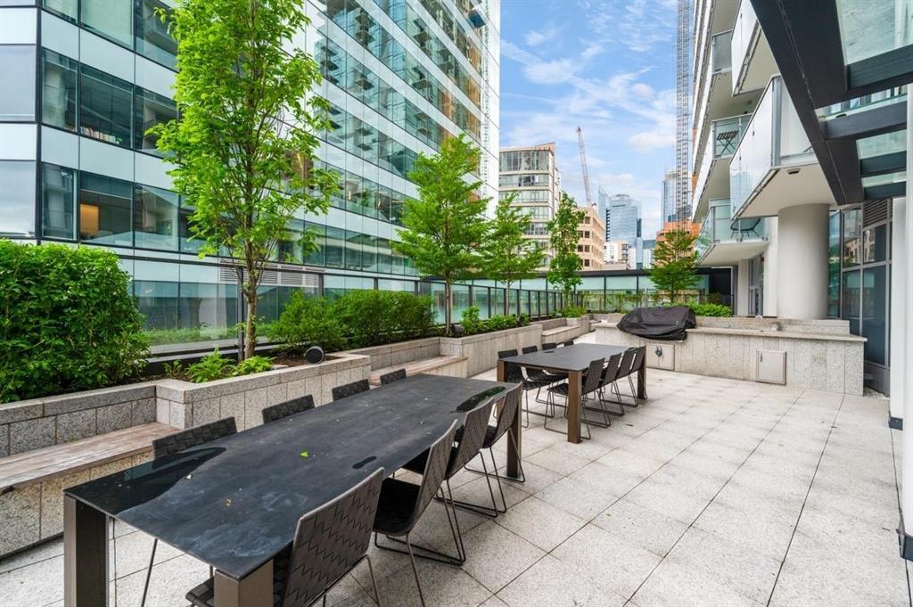 EXPERIENCE ELEVATED LUXURY LIVING IN THE HEART OF DOWNTOWN VANCOUVER - 2903 1277 Hornby Street, Vancouver