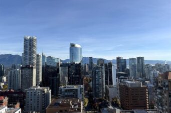 EXPERIENCE ELEVATED LUXURY LIVING IN THE HEART OF DOWNTOWN VANCOUVER - 2903 1277 Hornby Street, Vancouver